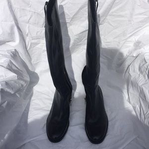 Ivanka Trump black boots size 8 M